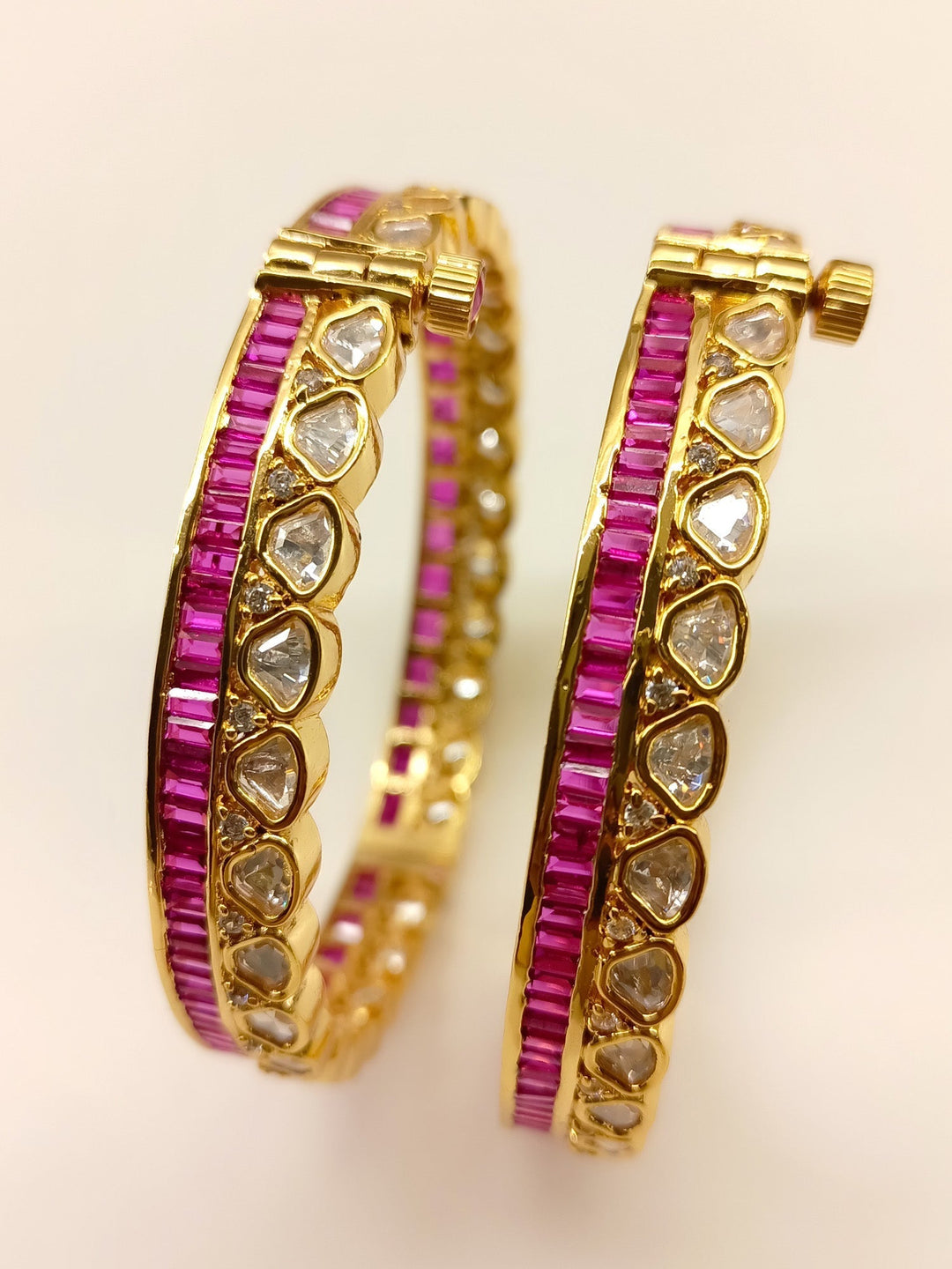 Giselle Majenta Kundan Bangle Pair - qivii