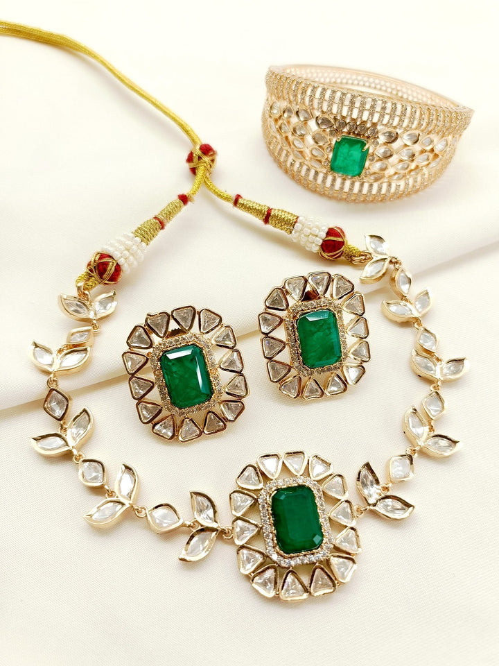 Inaayat Green Kundan Choker With Bracelet Combo set - qivii