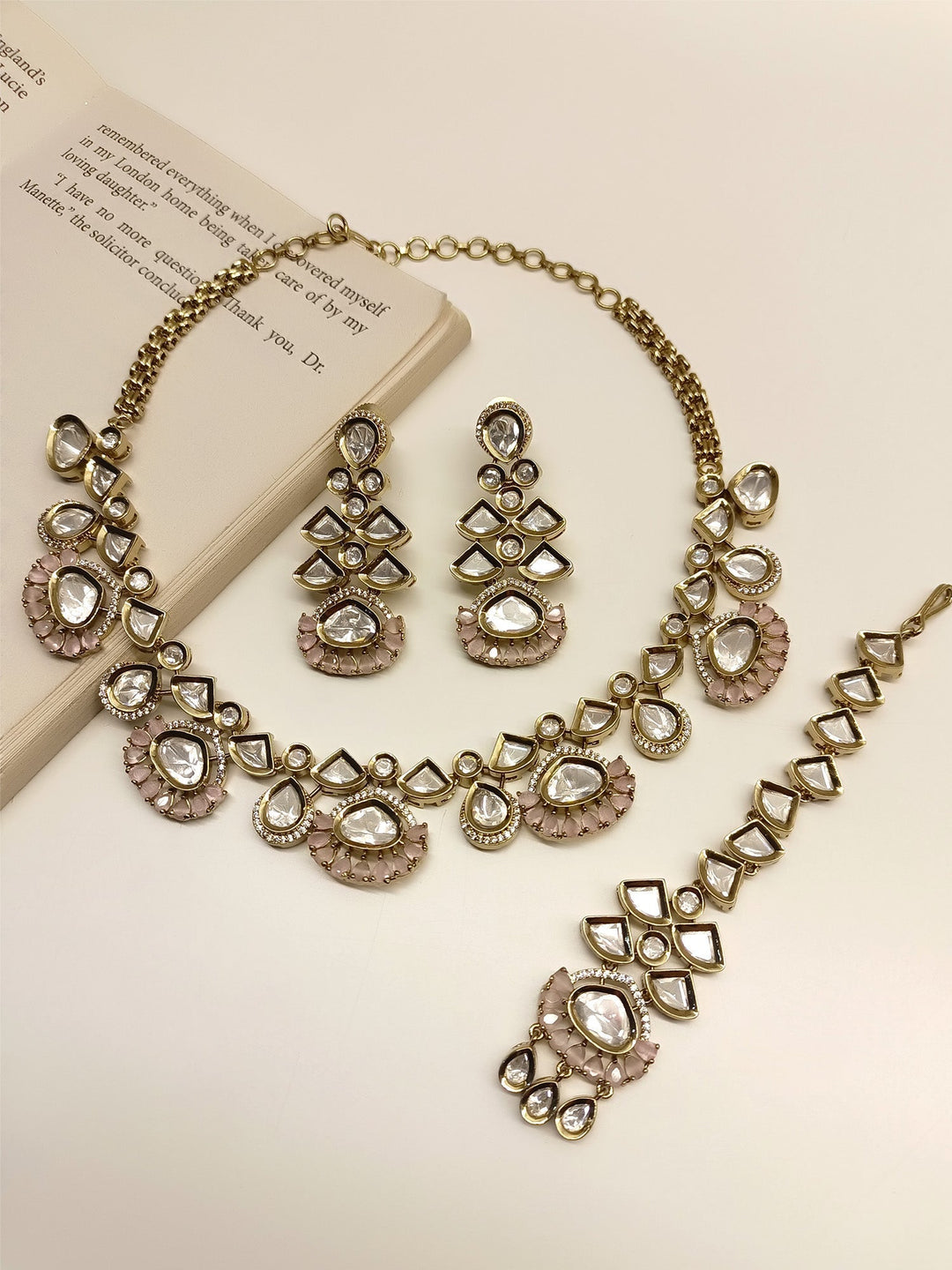 Beautiful necklace set for a special occasion