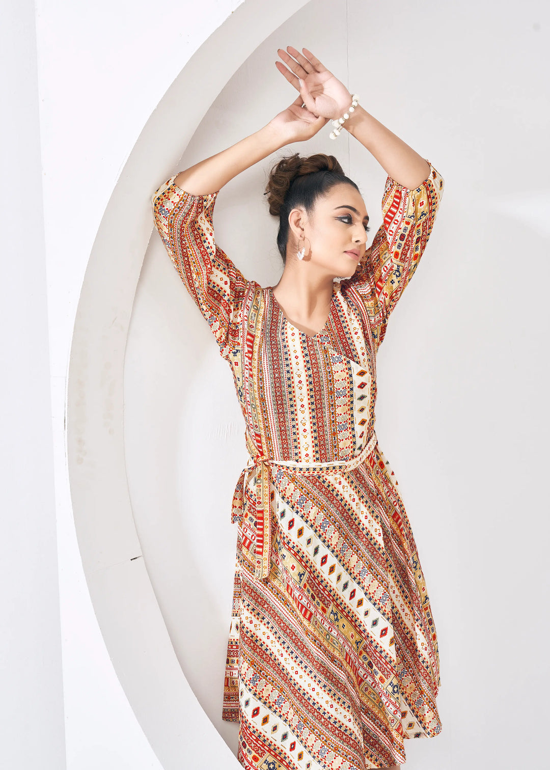 Reddish Orange Round Neck Kurta - qivii