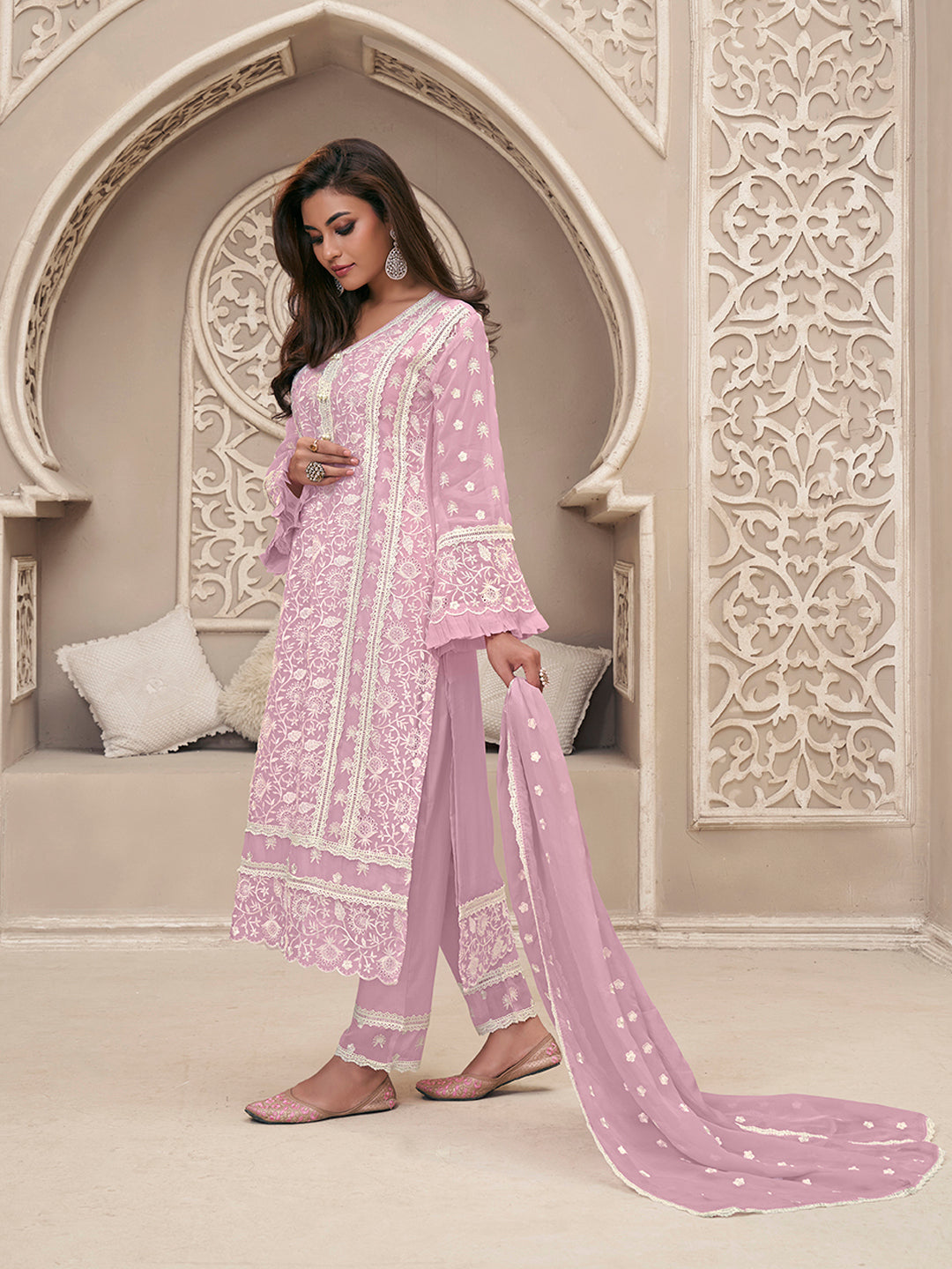 Light Lavender Kurta Set in Organza Fabric with Schiffli Work - qivii