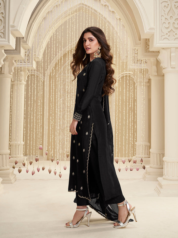 Black Cutwork Neckline Dola Silk Kurta Suit Set with Floral Applique Dupatta - qivii