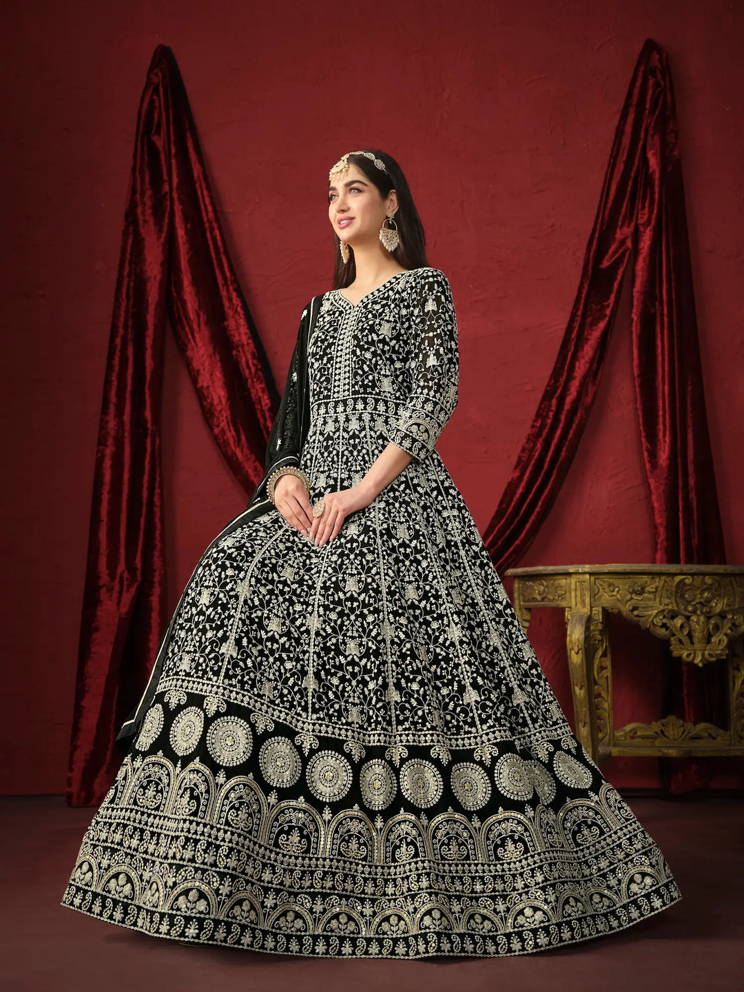 Black Georgette Thread & Sequence Embroidery Work Gown - qivii
