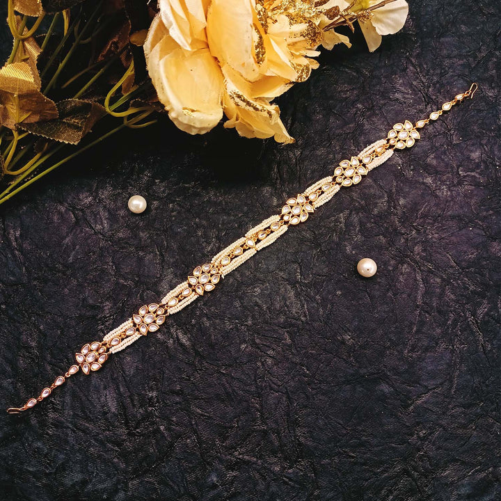 Shamita Pearls White Gold Plated Kundan Sheesh Phool - qivii