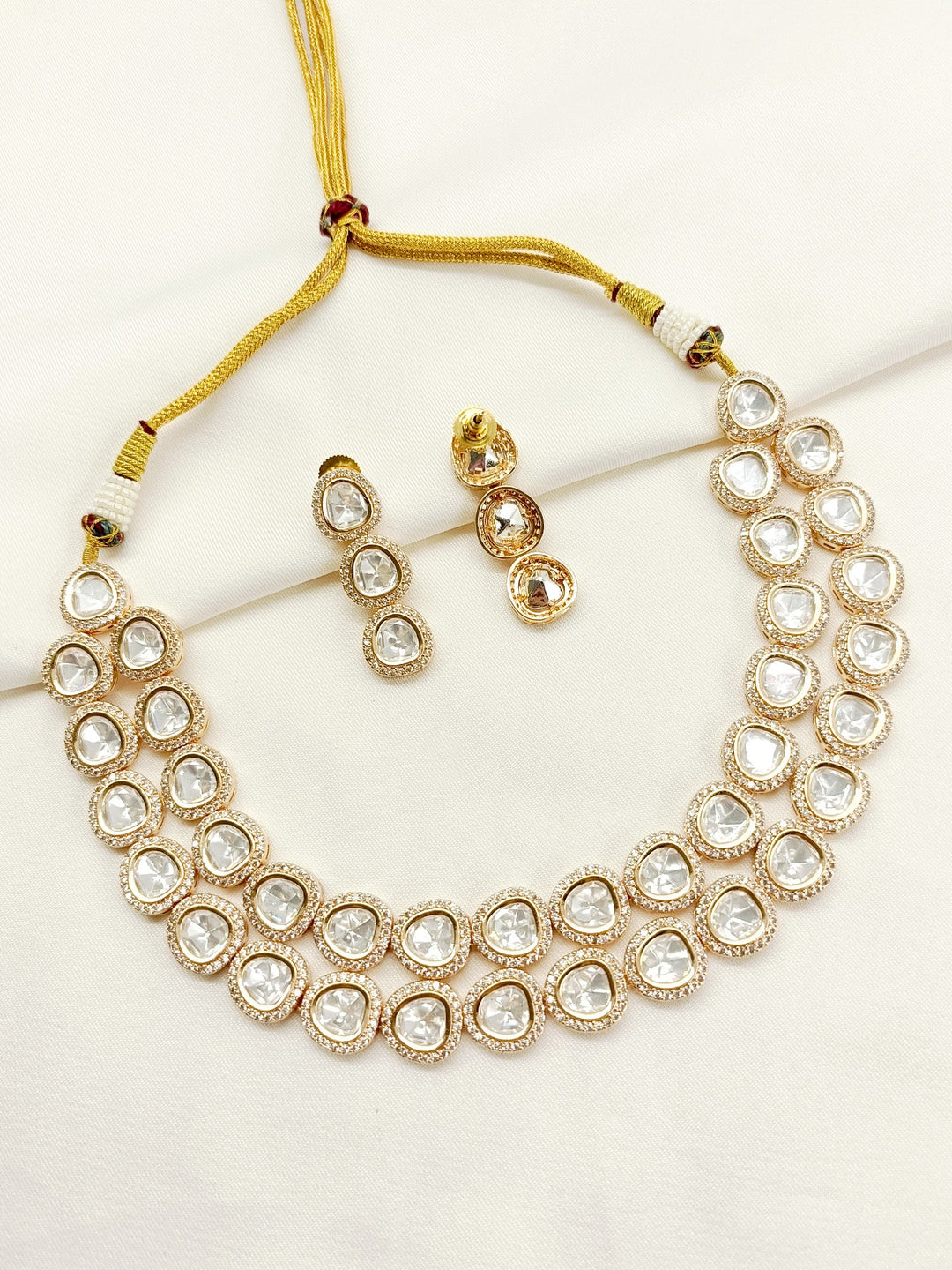 Gurpraveen White Kundan Choker Set - qivii