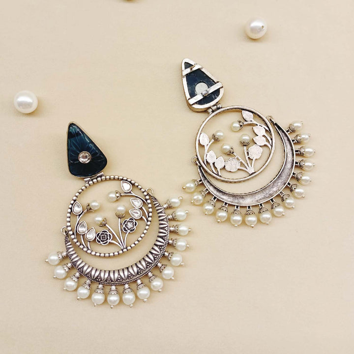 Arti Navy Blue Stone Silver Plated Boutique Earrings - qivii