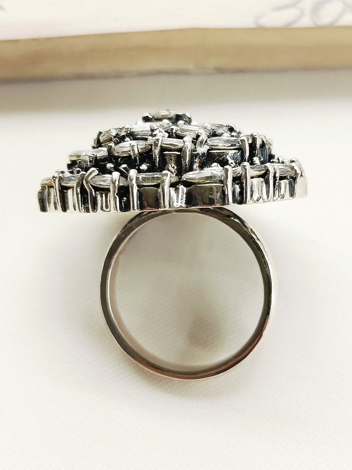 Kiansha 92.5 Silver Moissonite Finger Ring - qivii