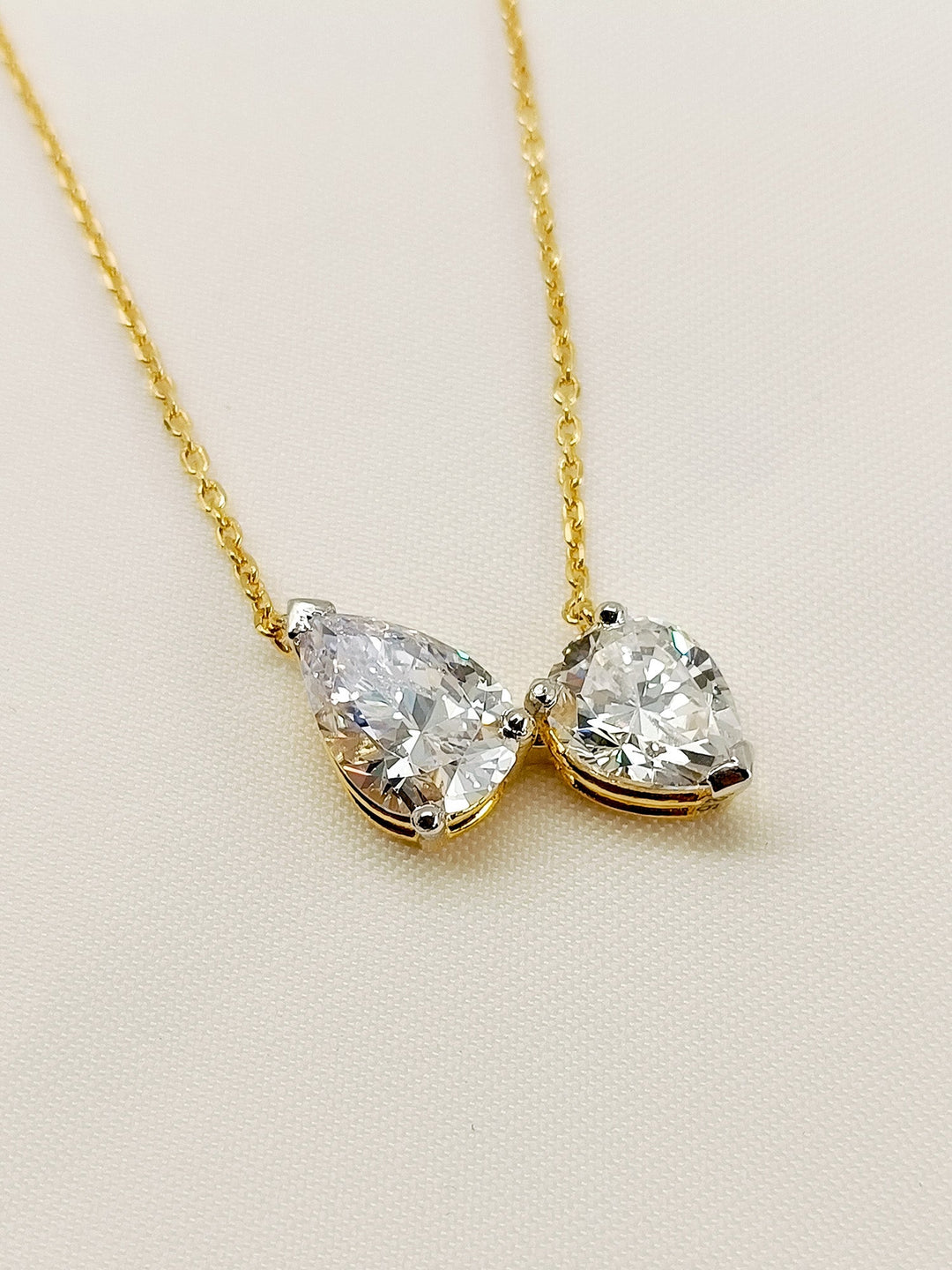 Ada 92.5 Silver Swarovski Stone Pendal - qivii