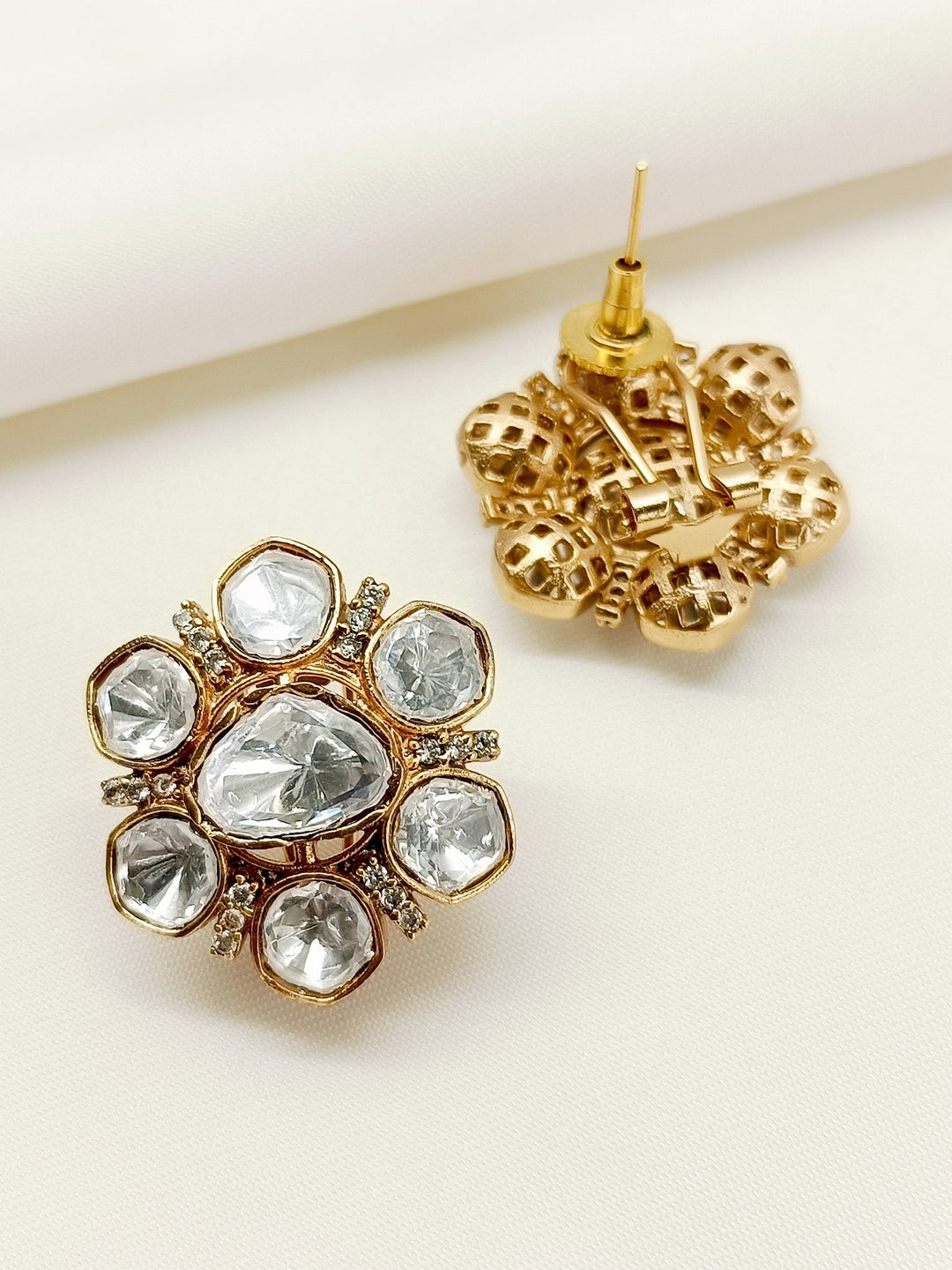 Elegant White Kundan Tops with Secure Back Clip-on and Gold Plated Brass Metal