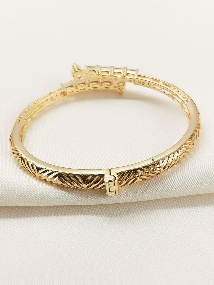 Erisha 92.5 Silver Swarovski Stone Bracelet - qivii