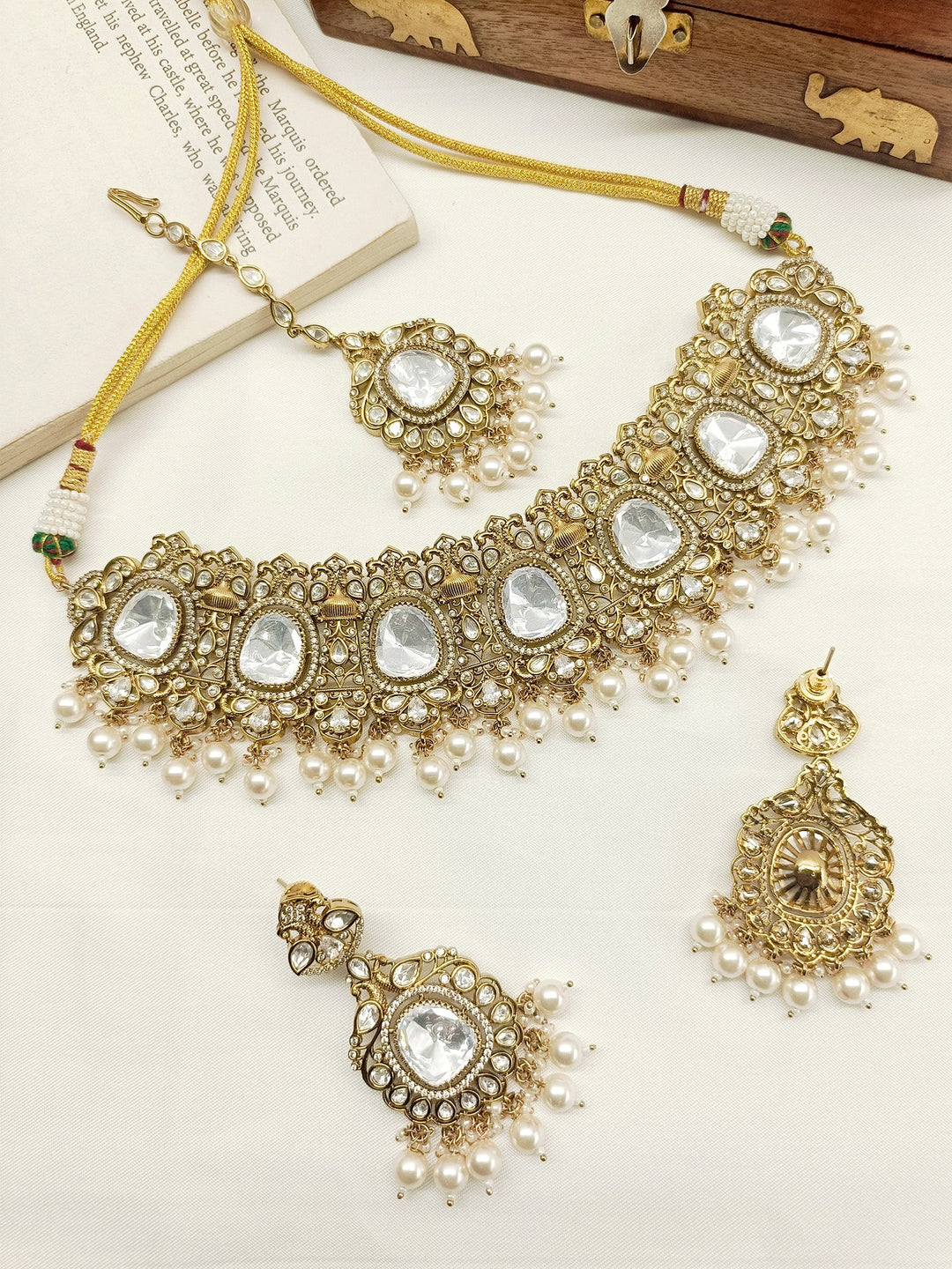 Chinky White Polki Necklace Set - qivii