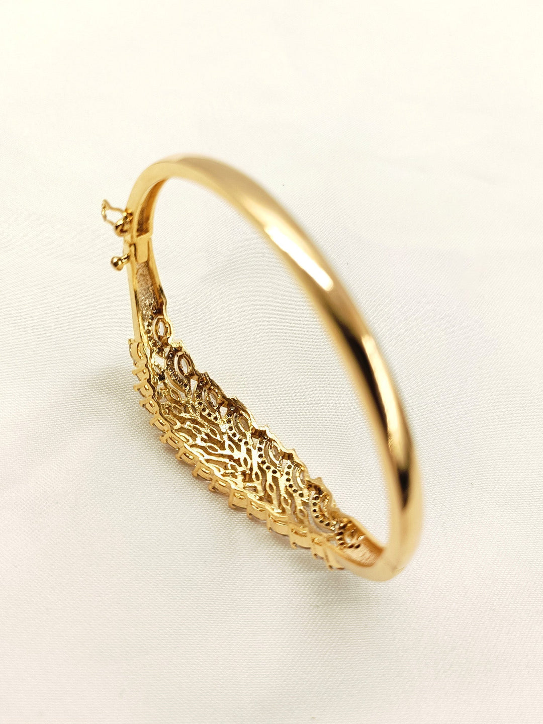 Bella White American Diamond Bracelet - qivii