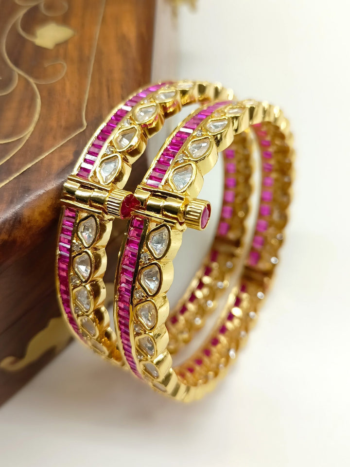 Giselle Majenta Kundan Bangle Pair - qivii