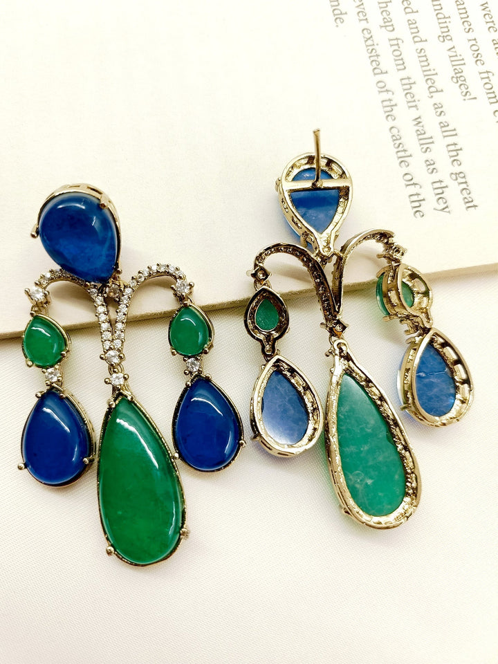 Elegant Victorian Earrings with stunning American diamond and traditional design