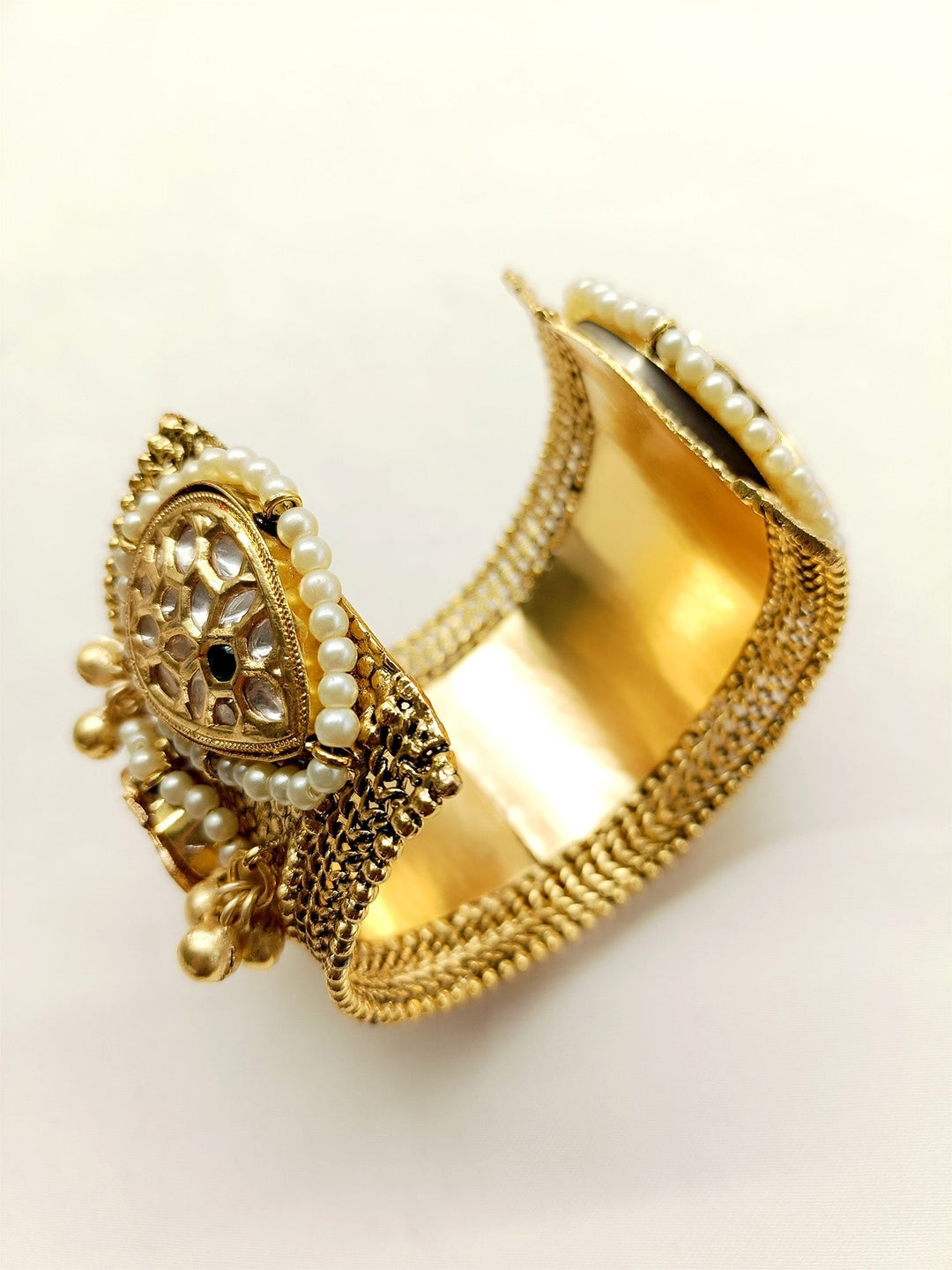 Zaneta Golden Boutique Kada - qivii