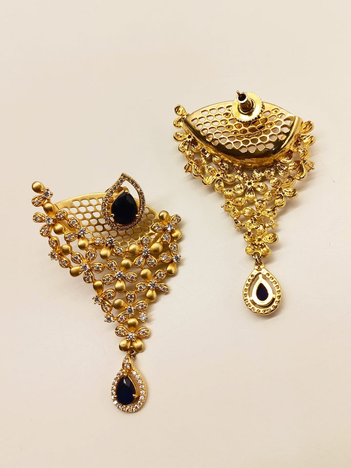 Tashvi Earcuff Style Earrings - qivii