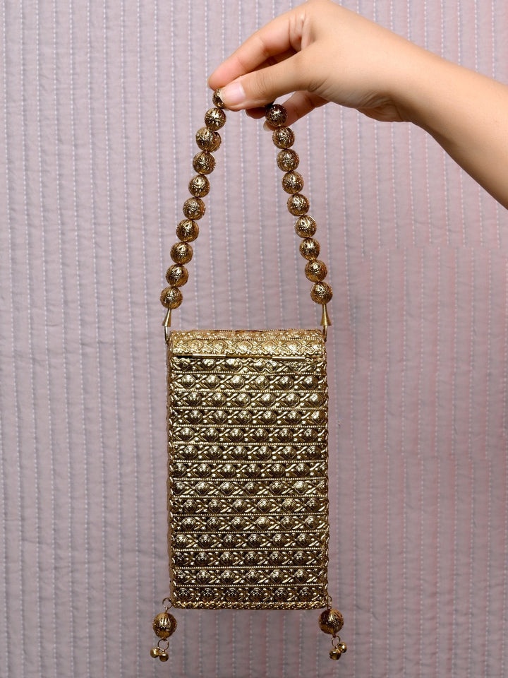 Saavi Green Golden Mobile Pouch - qivii