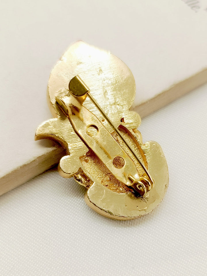 Ramia Ruby Shrinath Ji Brooch - qivii