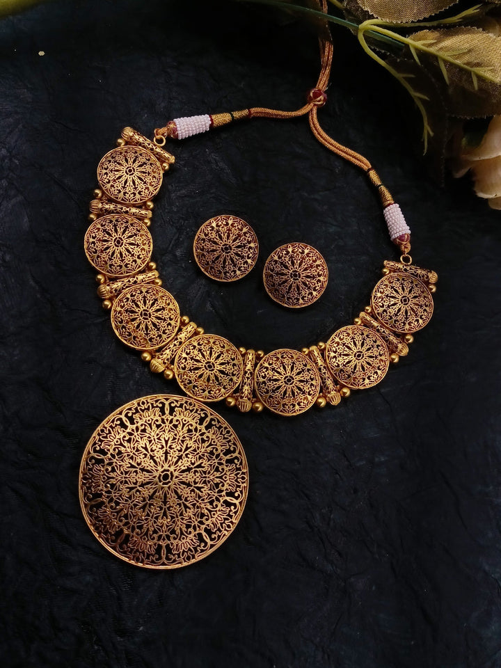  Exquisite gold-plated filigree work on brass metal set 