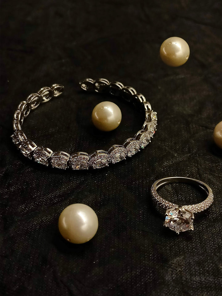 Veena American Diamond Bracelet With Finger Ring - qivii