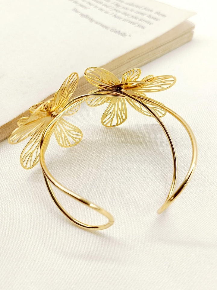 Nagina Golden Western Bracelet - qivii