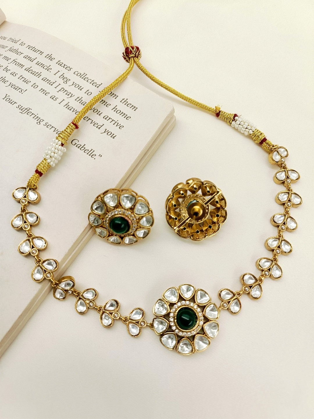 Kayamat Green Kundan Choker Set - qivii