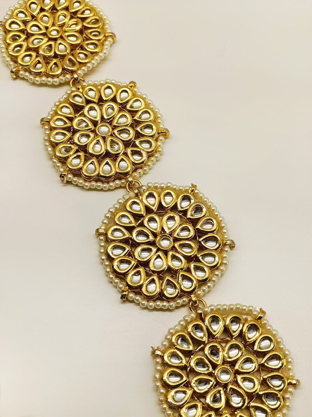 Neha Broad Kundan Sheeshpatti - qivii