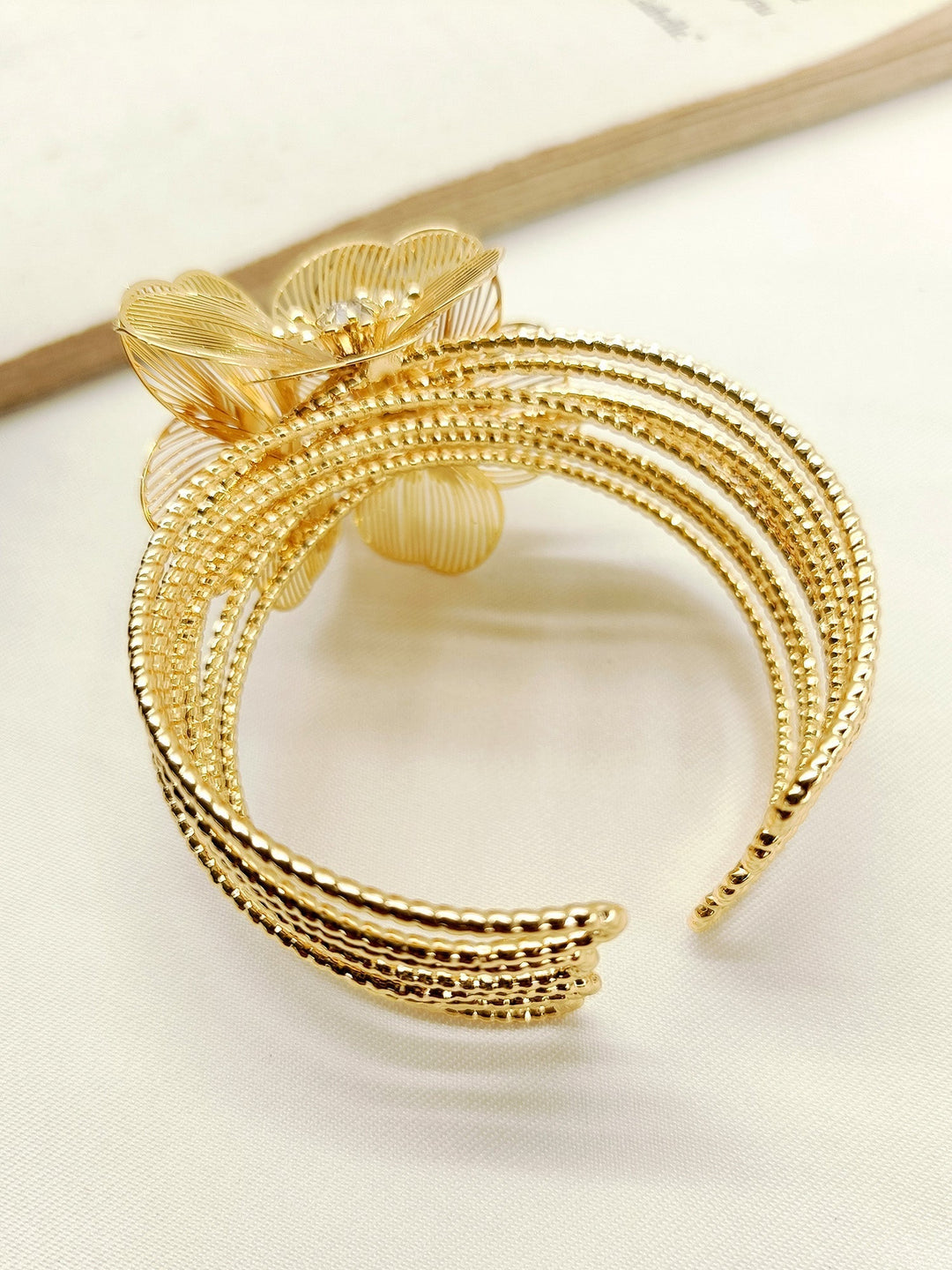 Fahe Golden Western Bracelet - qivii