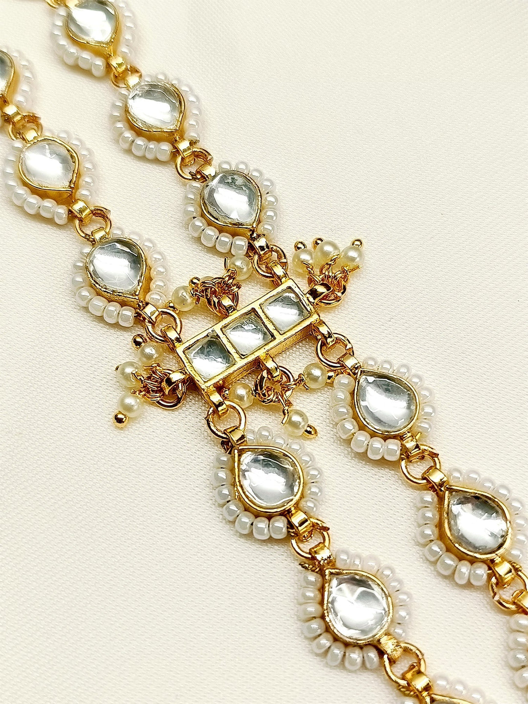 Geeta White Kundan Sheeshpatti - qivii