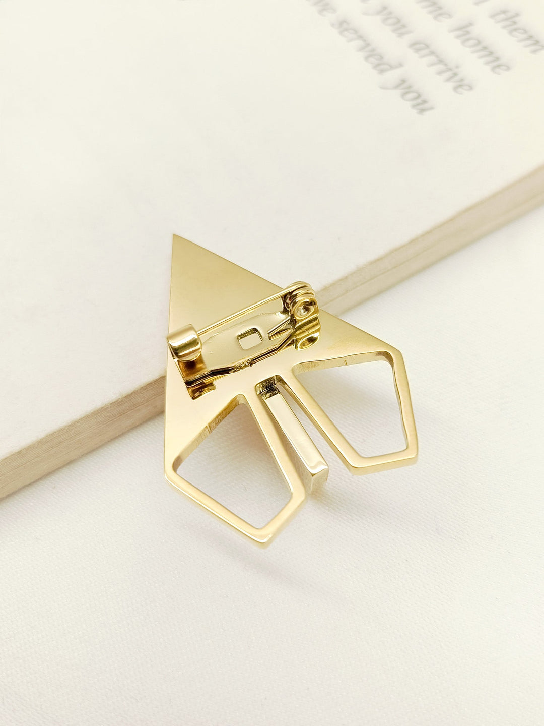 Ruhaniyat Men's Brooch - qivii