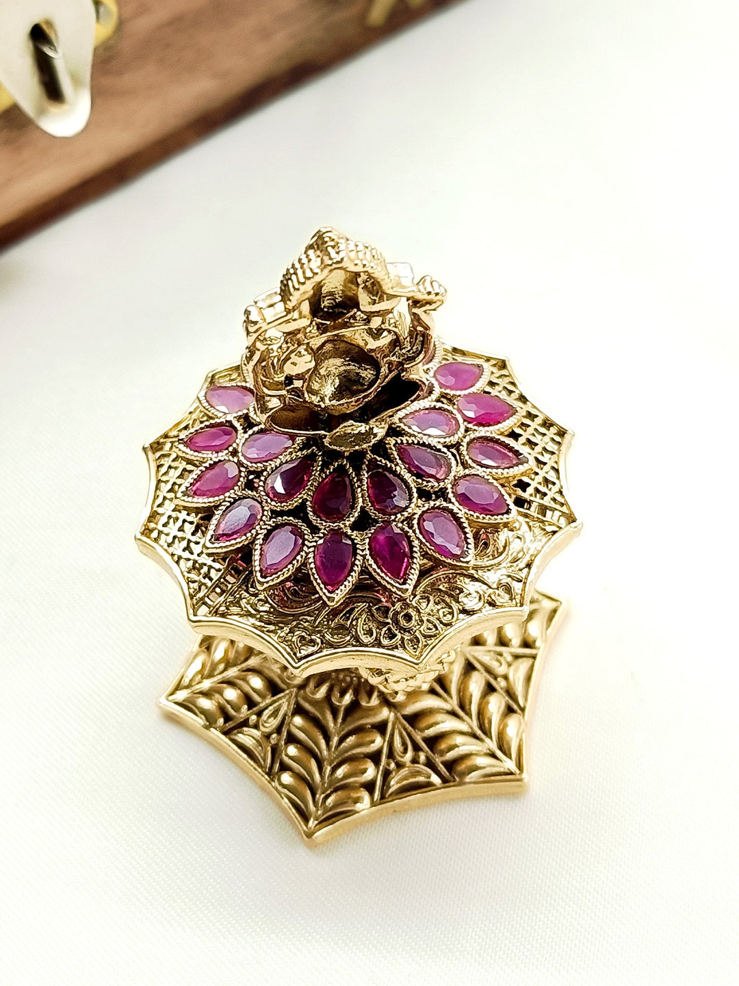 Kamila Ruby Antique Temple Sindoor Dibbi - qivii