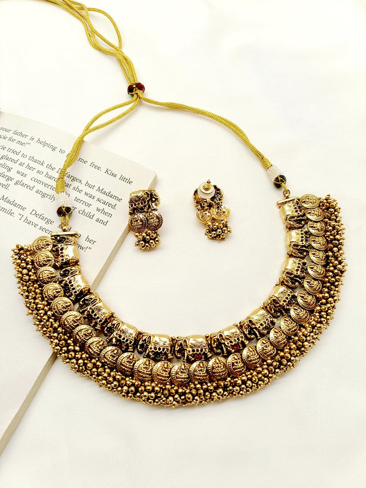 Janvi Plain Elephant Antique Temple Necklace Set - qivii