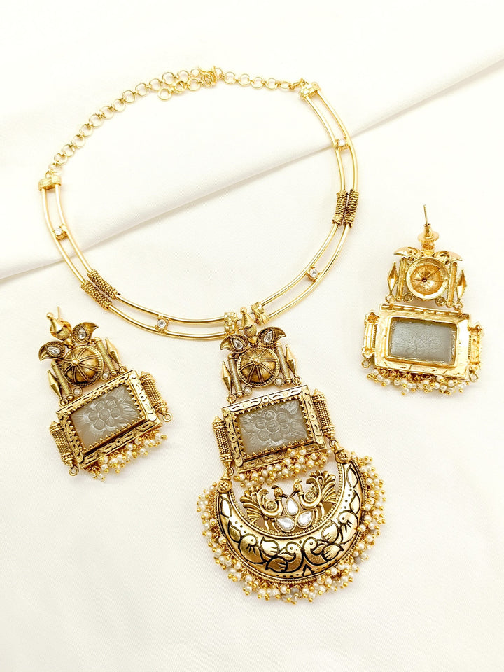 Asfiya Grey Boutique Necklace Set - qivii