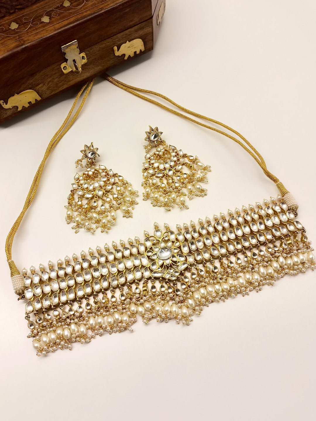  Dawn White Paachi Kundan Choker Set with stunning pearl details