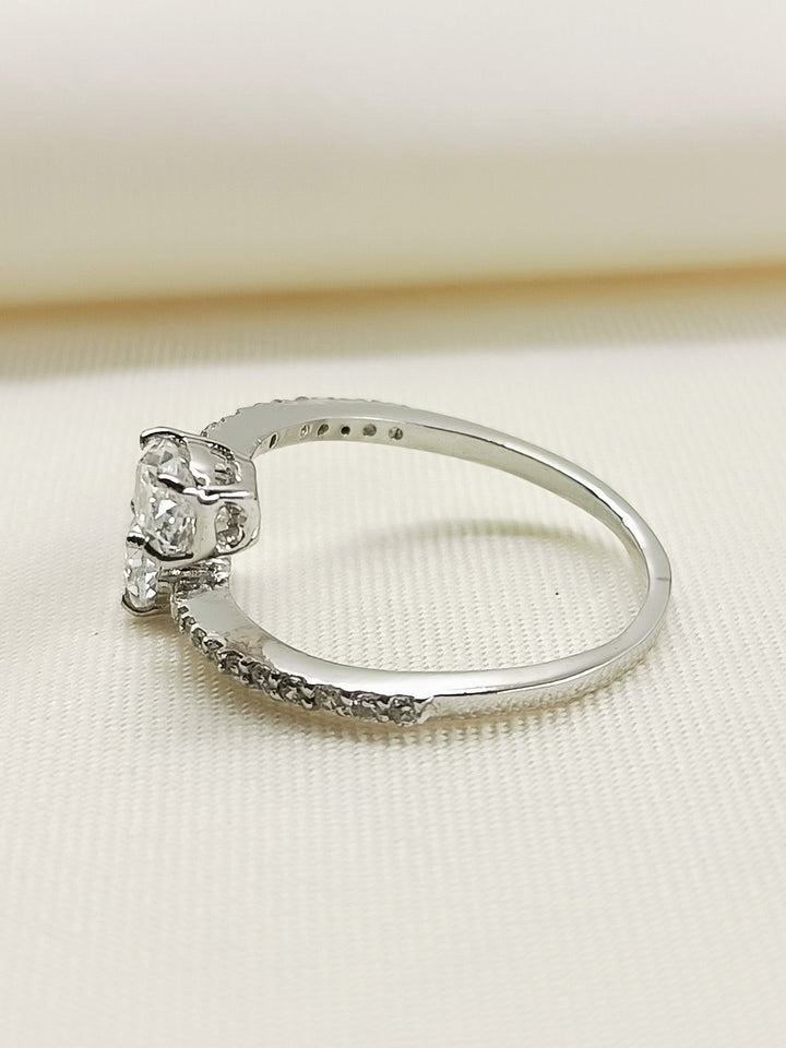 Juni 92.5 Silver Swarovski Stone Finger Ring - qivii