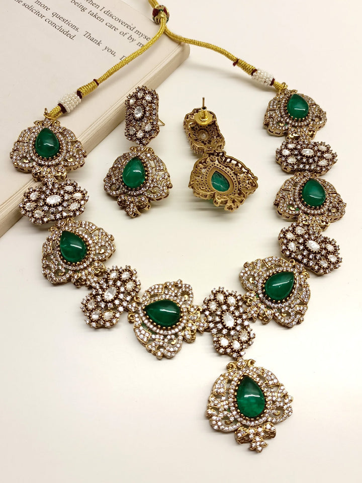 Antique gold plated brass metal necklace set with timeless aesthetic