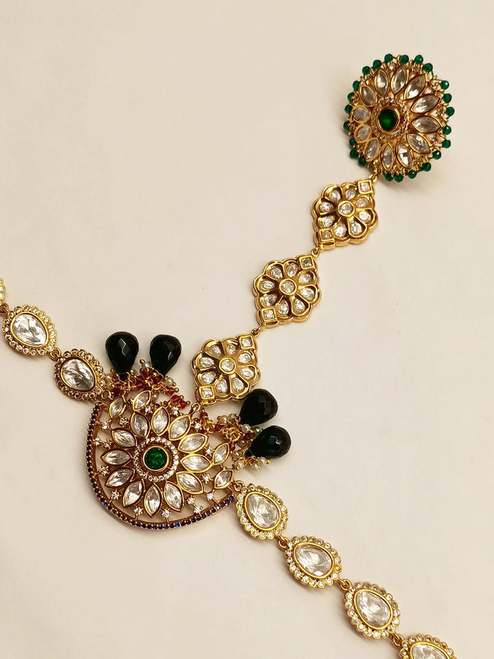 Nitaa Beautiful Ruby Green Kundan Hathphool - qivii
