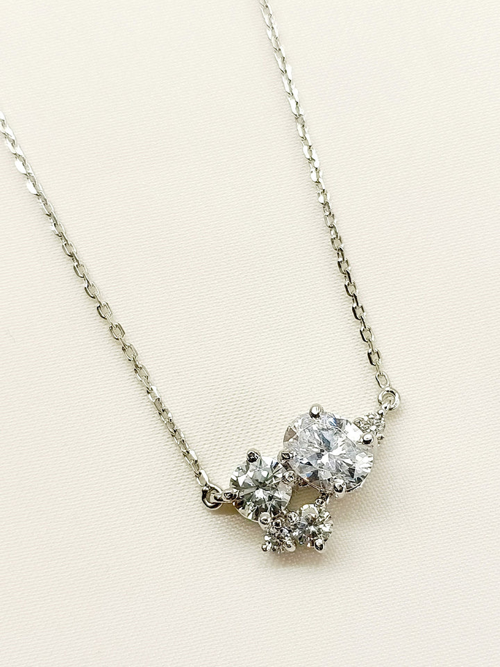 Darshika 92.5 Silver Swarovski Stone Pendal - qivii