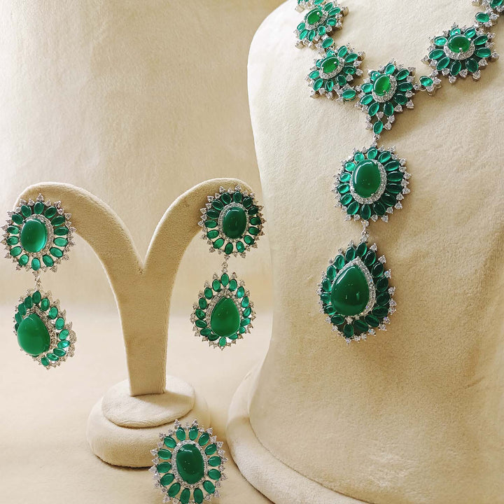 Luxurious Green Emerald And American Diamond Necklace Set With Beautiful Finger Ring