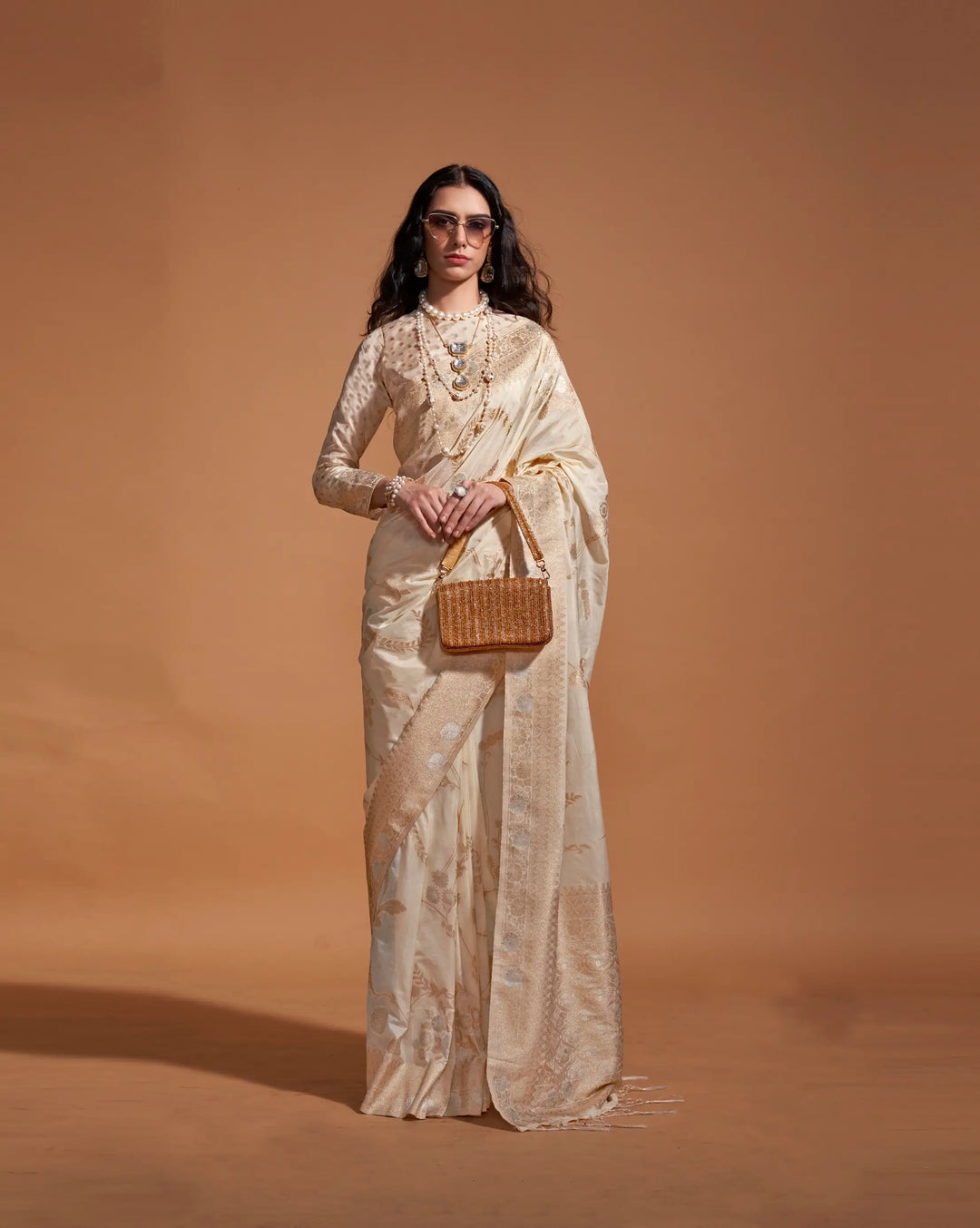 Beige Georgette Zari Weaving Silk Saree - qivii