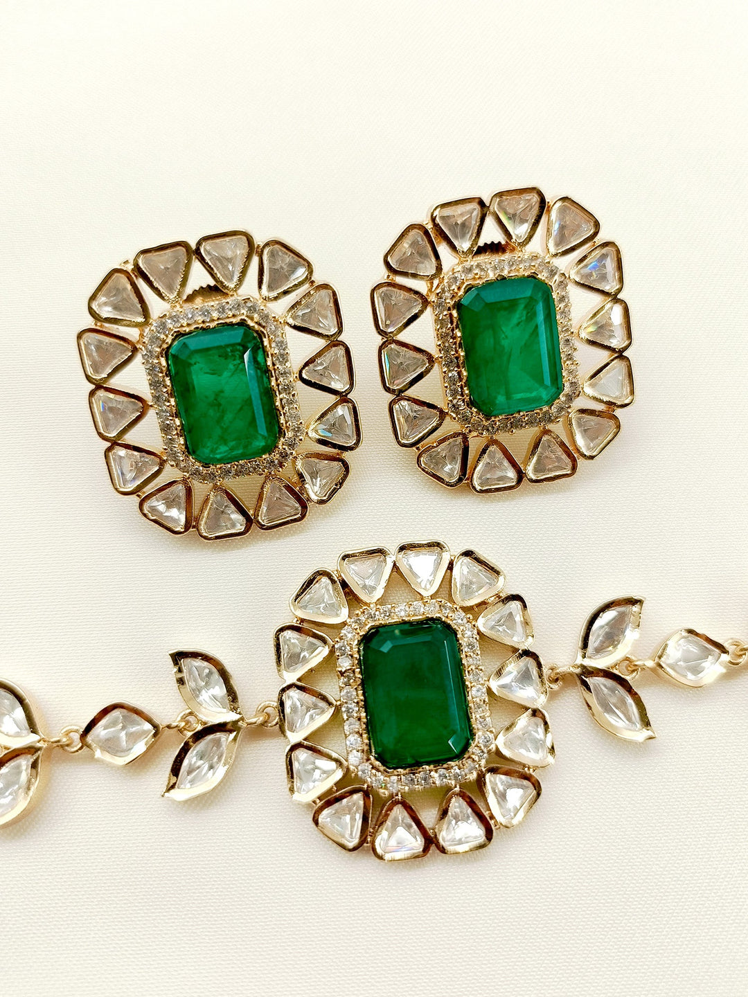 Indrani Green Kundan Choker Set - qivii