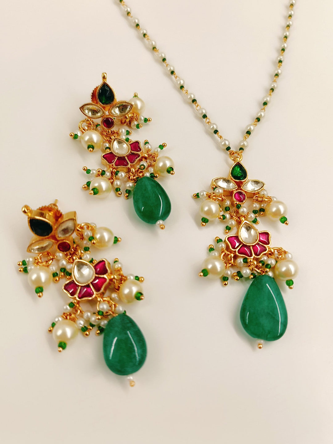 Ravalee M & G Kundan Pendant Set - qivii