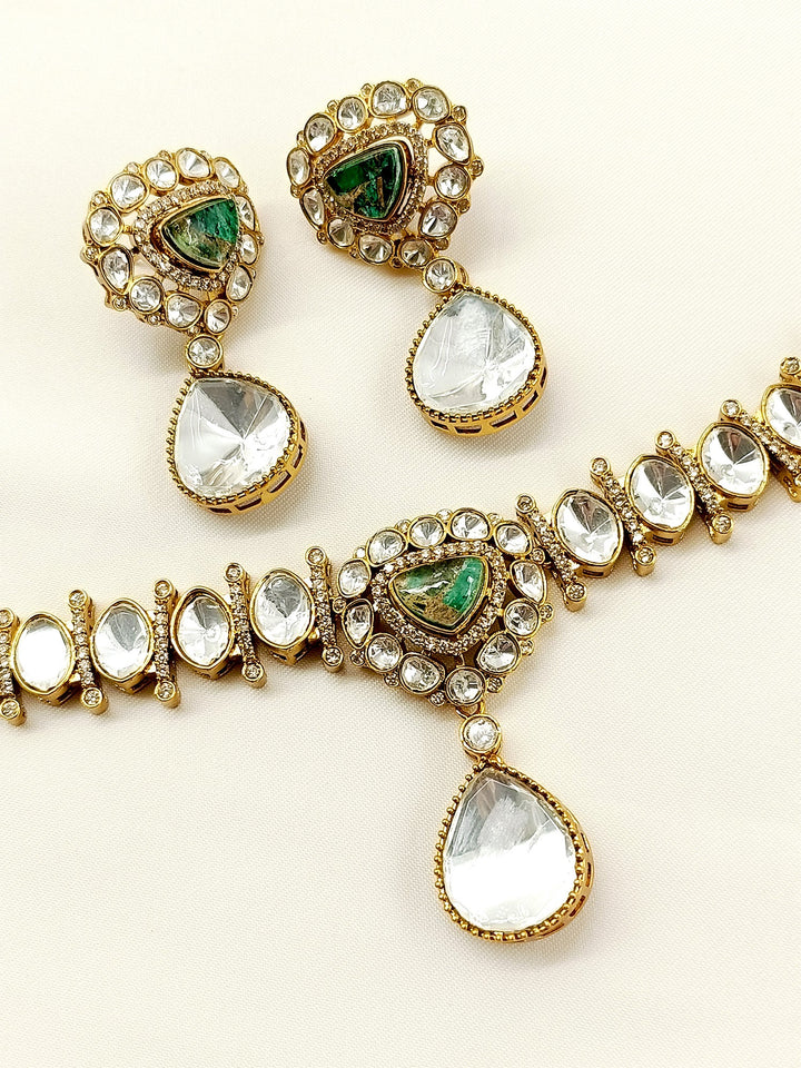 Aadhera Green Kundan Necklace Set - qivii