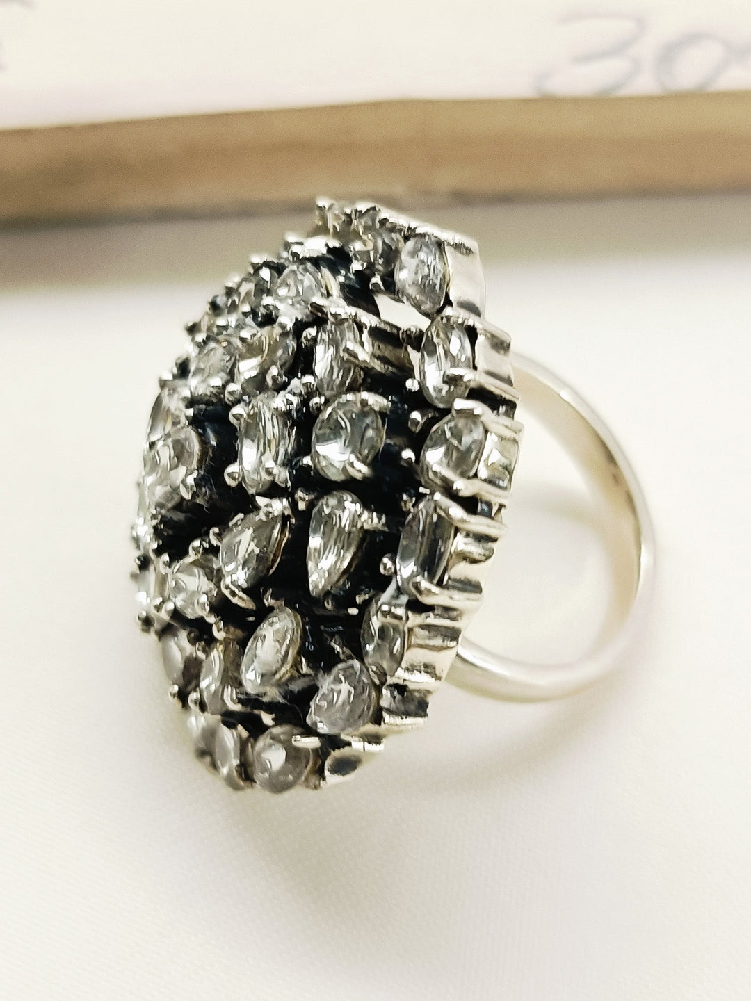 Kiansha 92.5 Silver Moissonite Finger Ring - qivii
