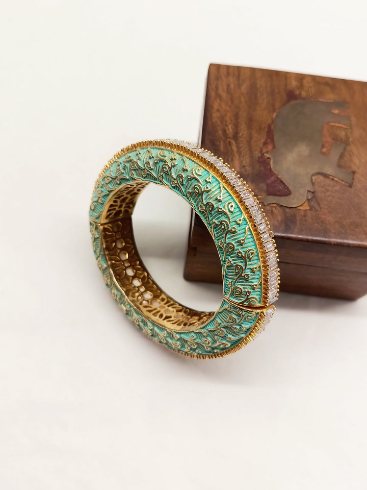 Oni Stretchable Mint Green Bracelet Kada - qivii