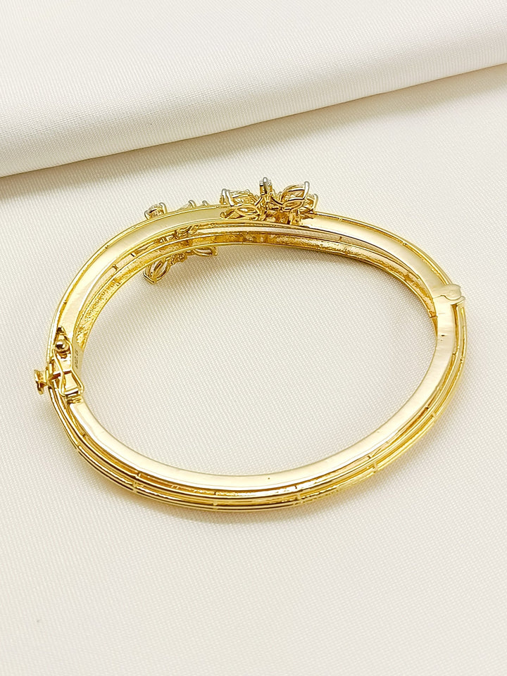 Trishika 92.5 Silver Swarovski Stone Bracelet - qivii