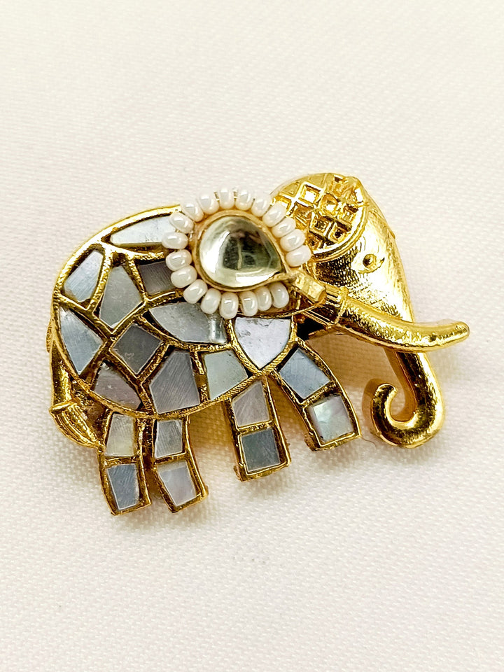 Satrupa White Elephant Brooch - qivii