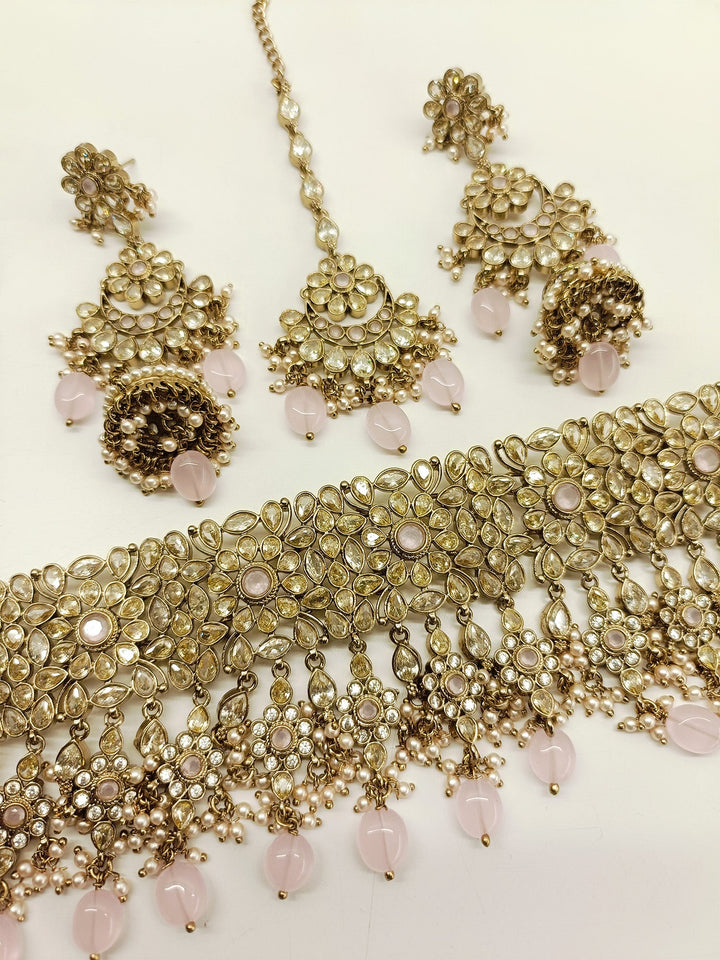 Yashvi Baby Pink Polki Choker Set - qivii