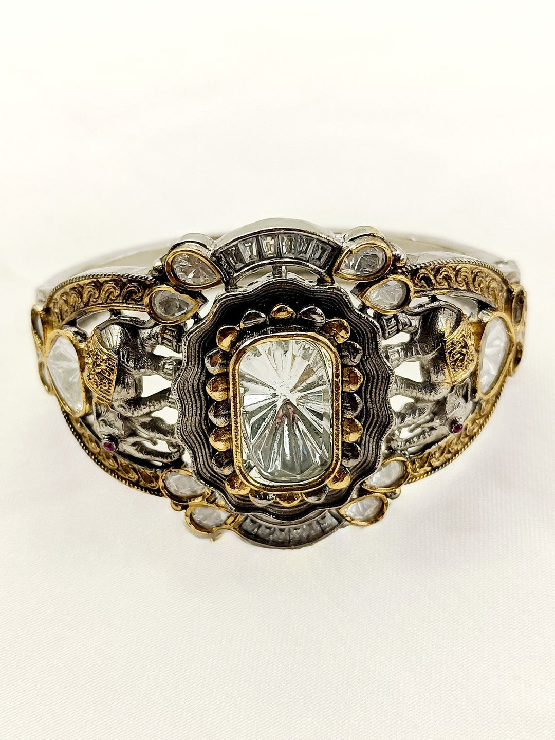 Manmohini White Victorian Kada - qivii