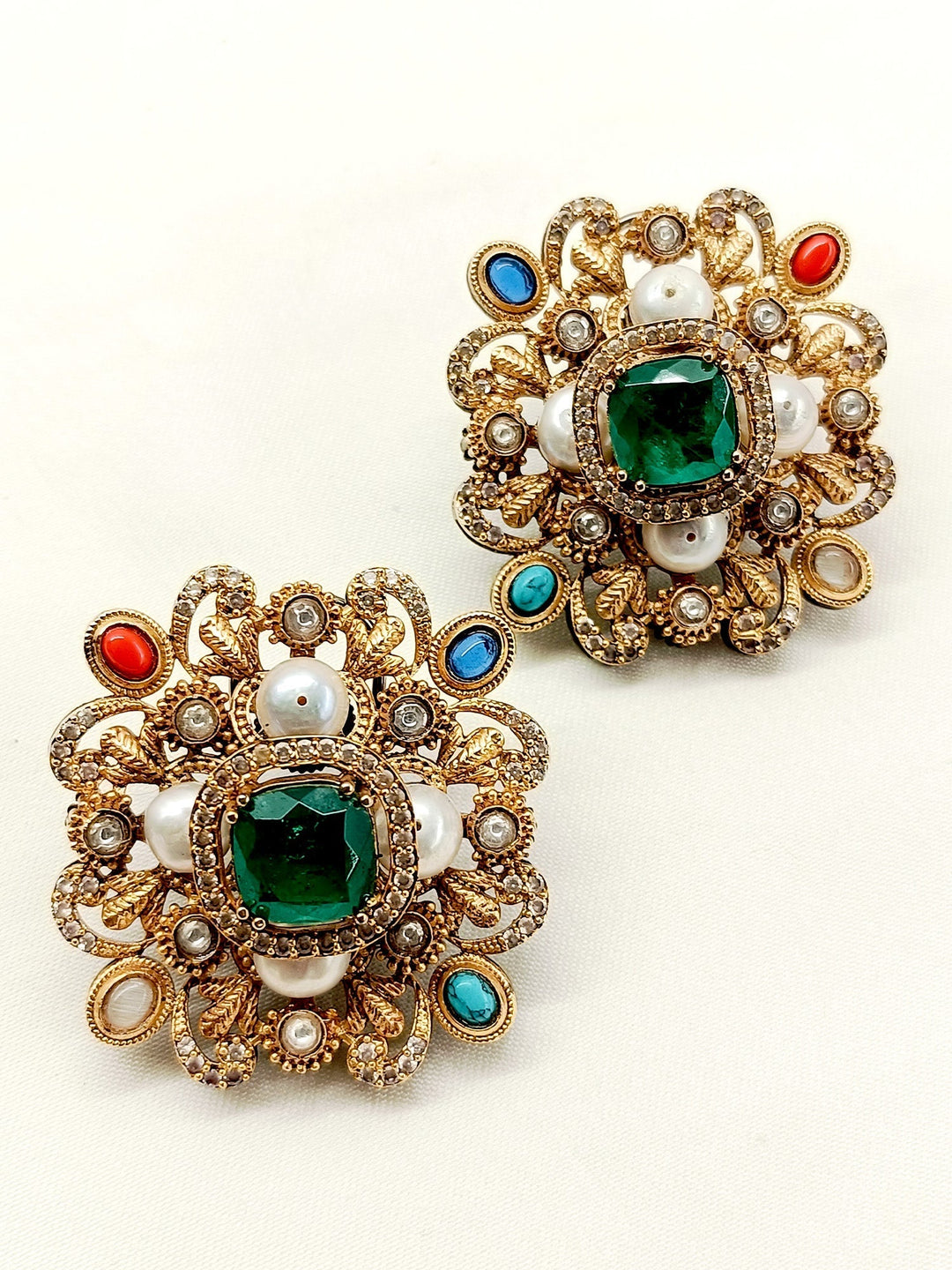 Delicate-Navaratna-stones,-a-must-have-for-any-occasion
